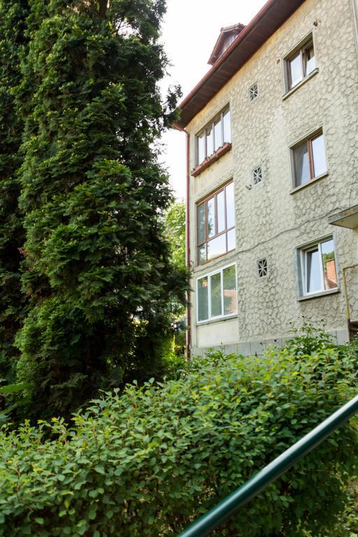 Chic Apartment Brasov Exterior photo