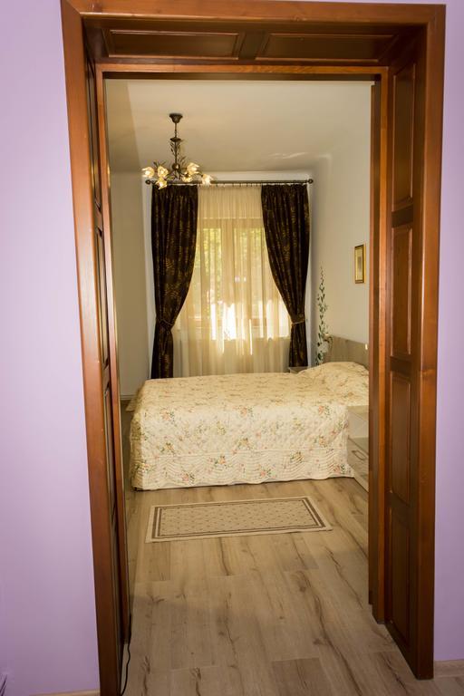 Chic Apartment Brasov Exterior photo